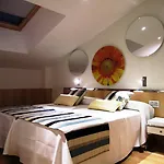 Hotell Via Gotica Burgo