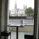 Hotel Via Gotica Burgo