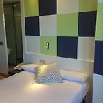 Hotel Via Gotica Burgo