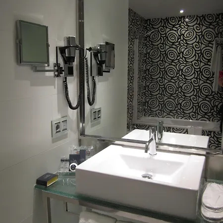 ホテル ヴィア ゴティカ 3*