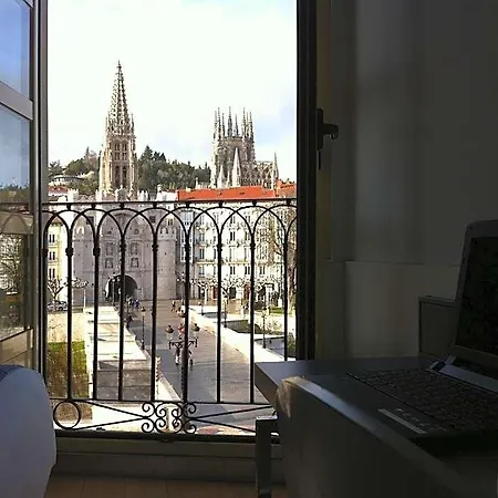 Via Gotica 3*