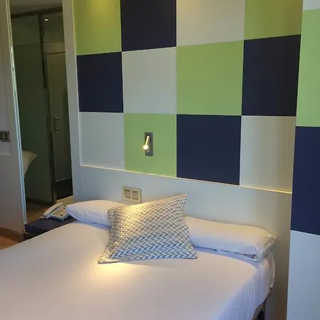 Hotel Via Gotica Burgo