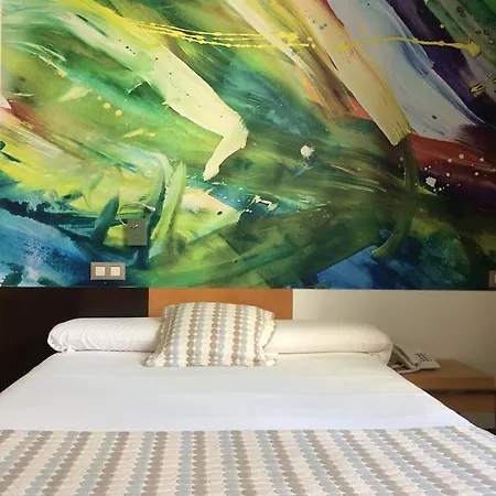 ホテル ヴィア ゴティカ