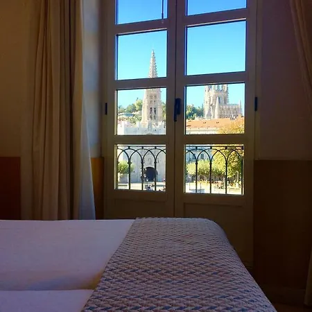 ホテル ヴィア ゴティカ 3*