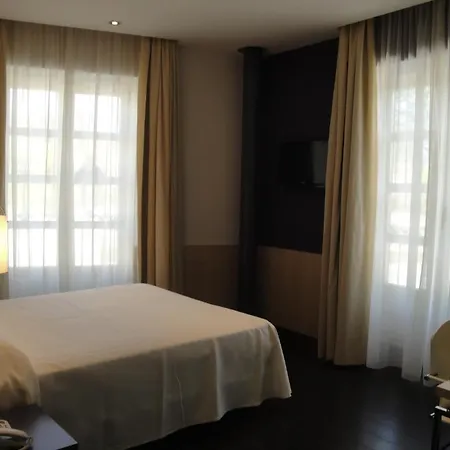 Hotel Vía Gótica 3*