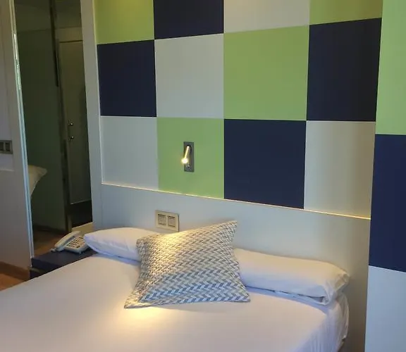 Hotel Via Gotica Burgo